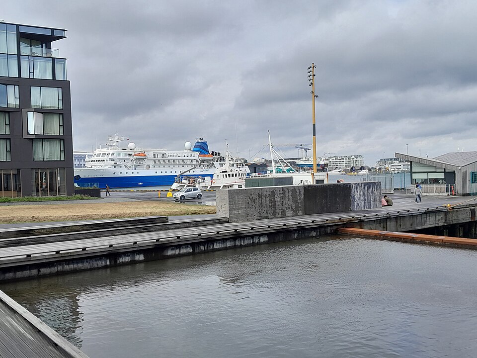 MS 海上冒险号实船照片
