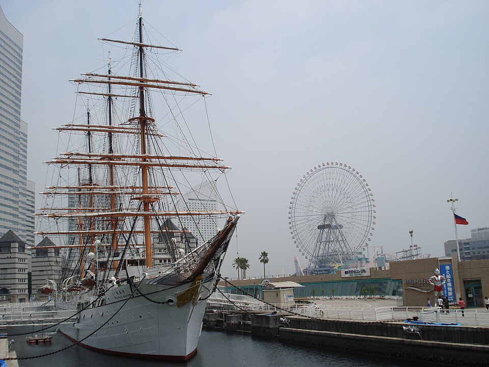 日本丸实船照片