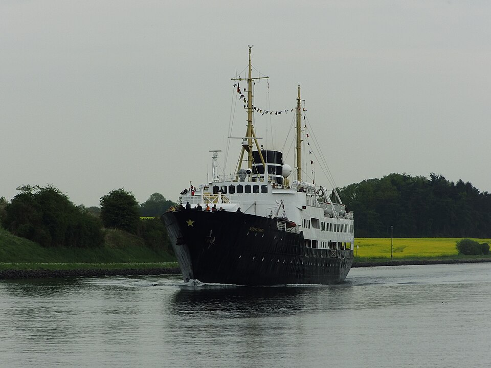 韦斯特兰 MS Nordstjernen实船照片